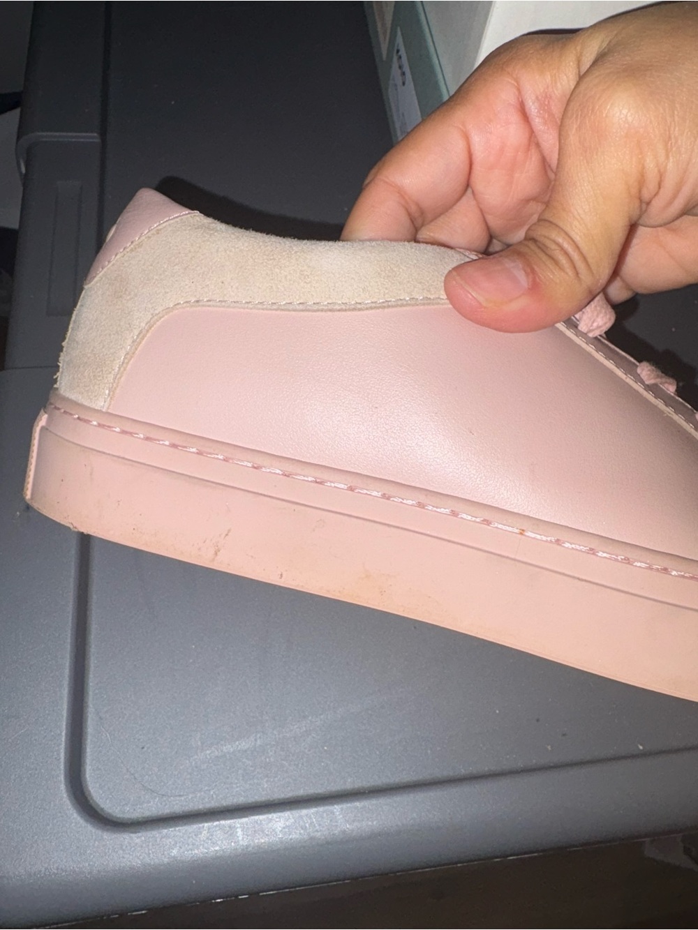 KOIO Women's Blush Pink Leather Low-Top Sneakers - Picture 5 of 9